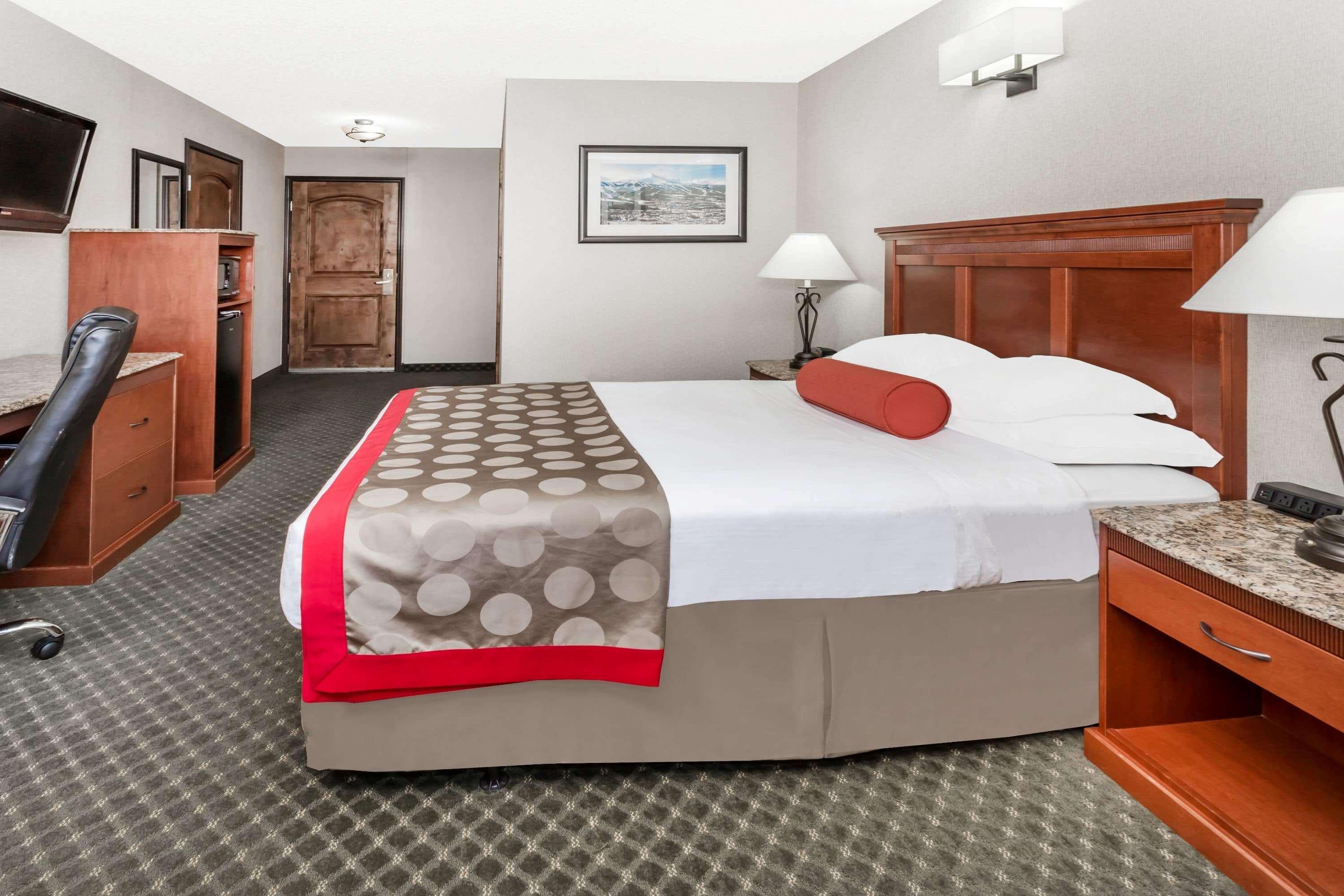 Ramada By Wyndham Frisco Hotel Екстериор снимка